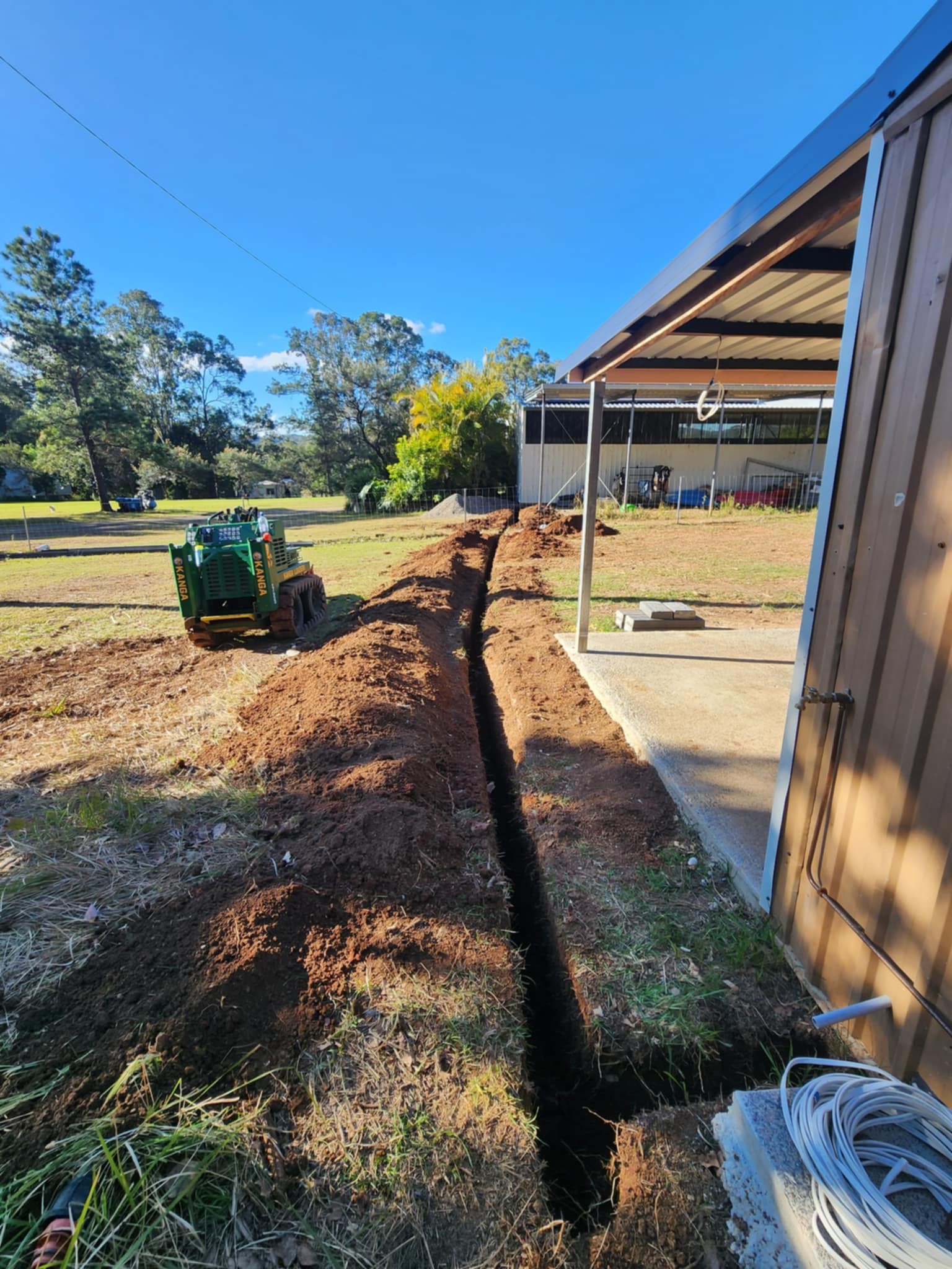 Fence lines & access